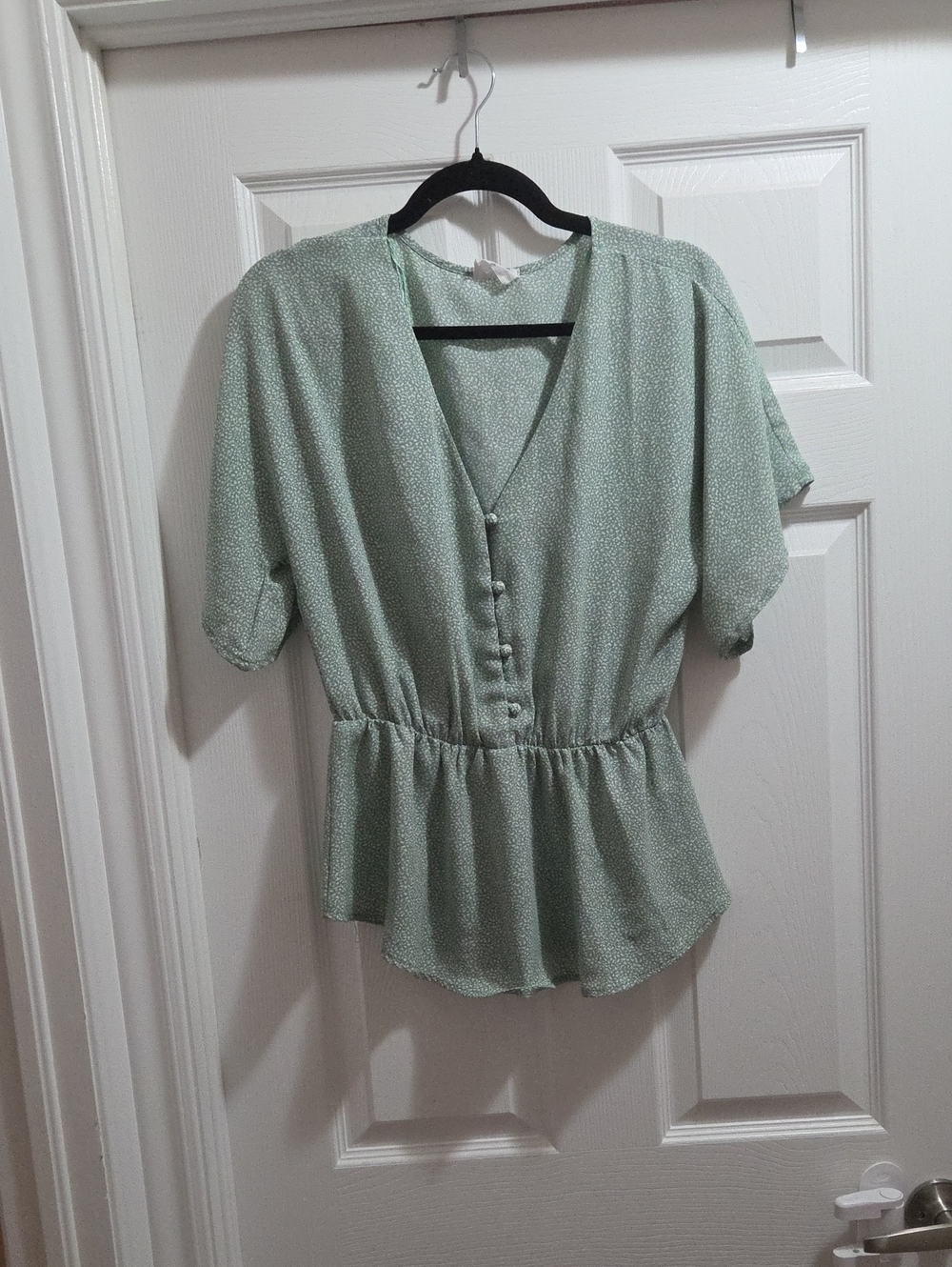 Sienna Sky Mint Green Button-Front Peplum Blouse